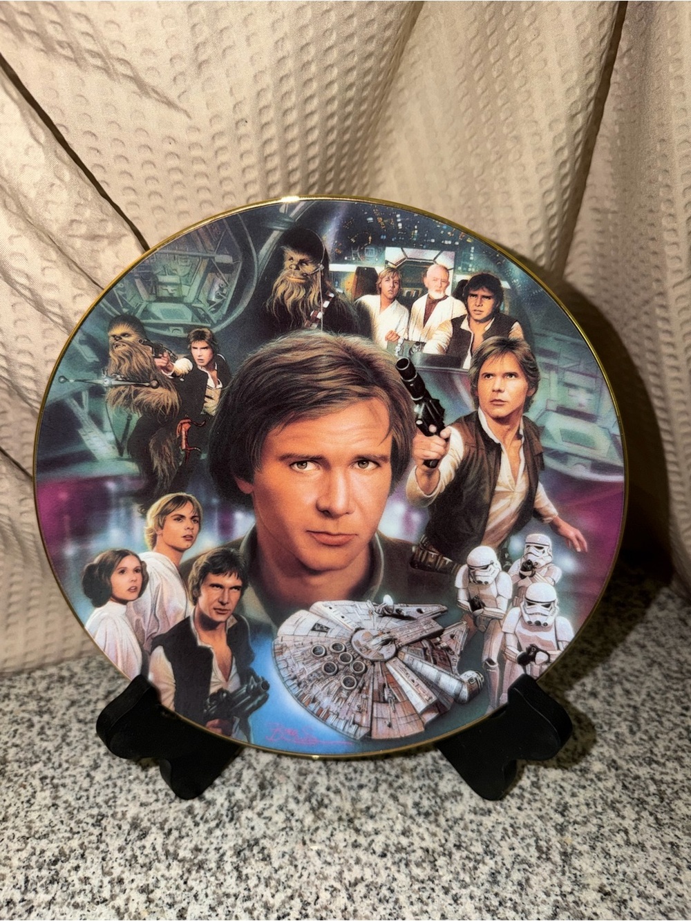 Star Wars Dinner Plate with Multicolor Character Collage